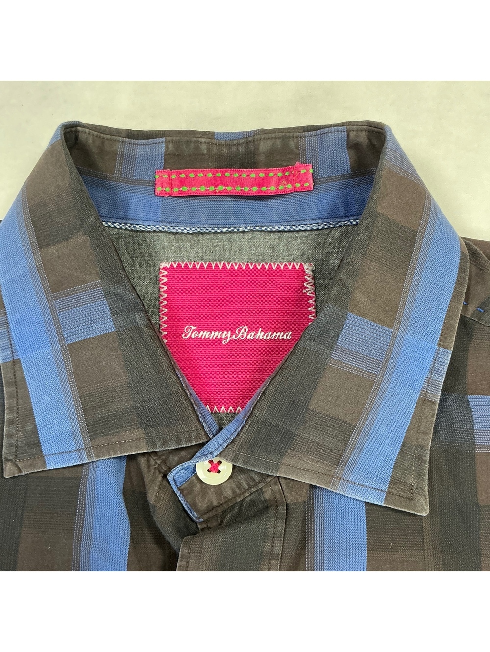 Tommy Bahama Men's Long Sleeve Blue and Brown Plaid Button-Up Shirt 100% Cotton - Picture 4 of 13